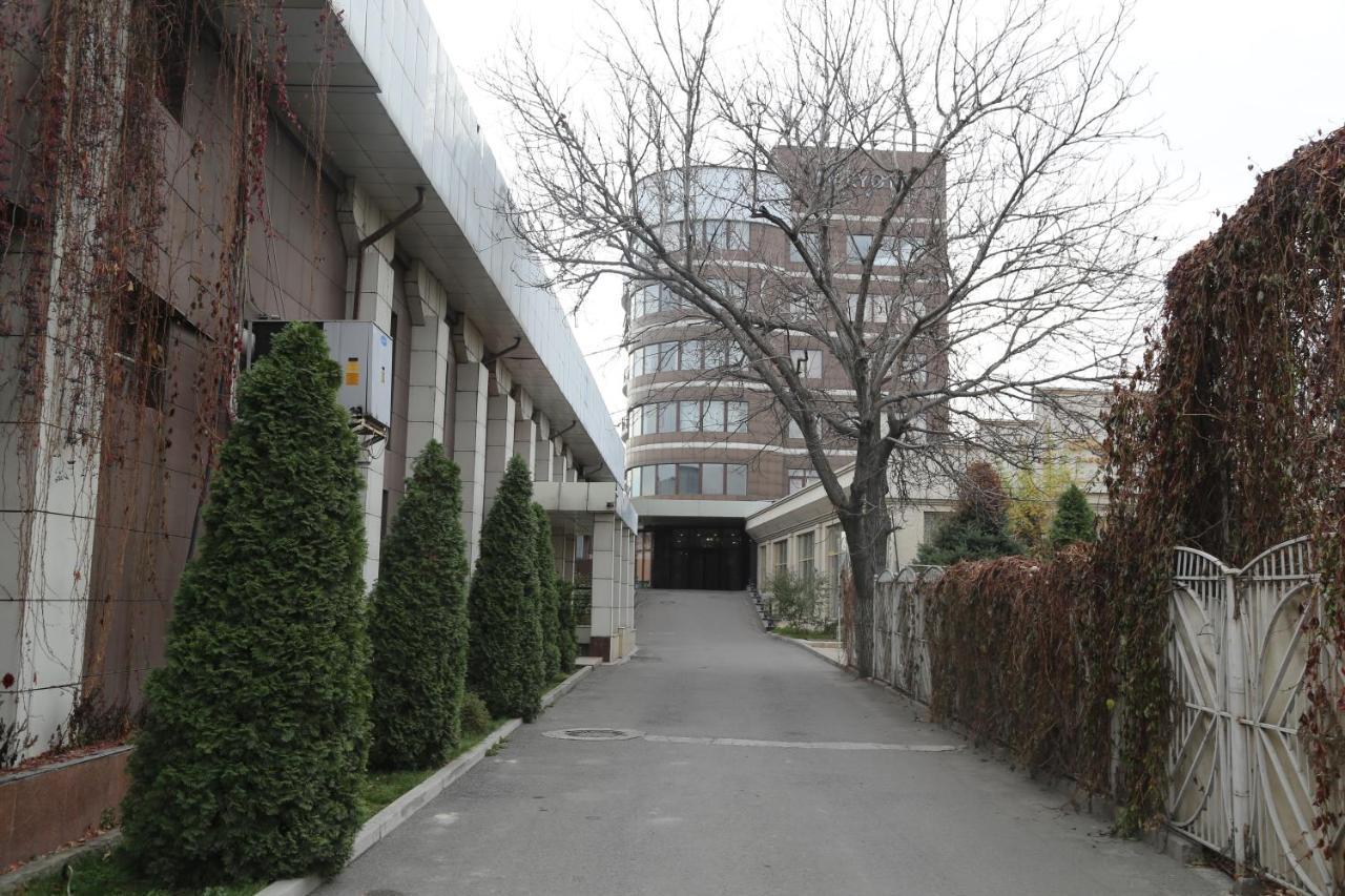 Maryotel Bishkek Exterior foto